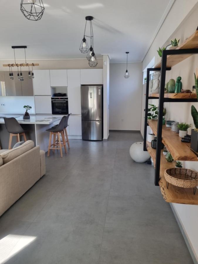 New Minimal Apartment,10' From Athens Airport Spáta Eksteriør billede