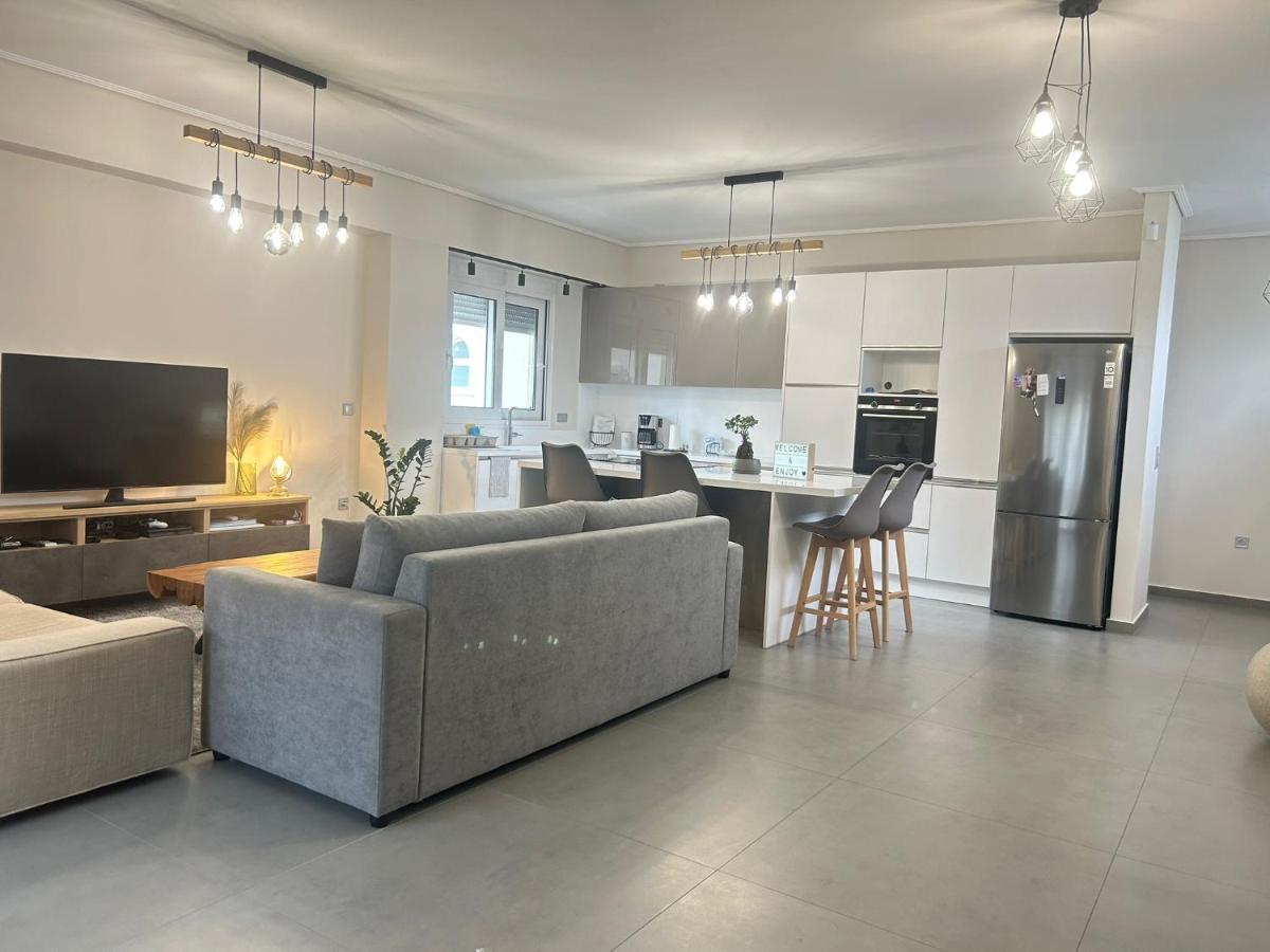 New Minimal Apartment,10' From Athens Airport Spáta Eksteriør billede